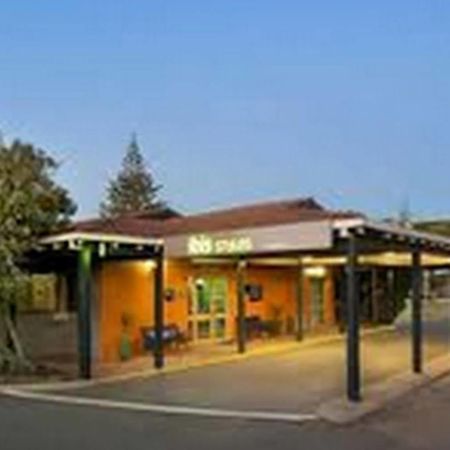 Ibis Styles Geraldton Hotel Exterior photo